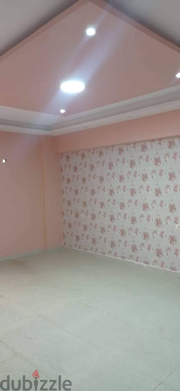 Apartment for sale, area 250 square meters, in a prime location within October, immediate receipt 4