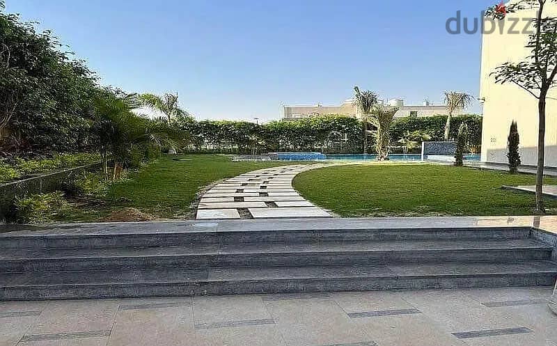 A villa for sale, 333 square meters, in Fifth Settlement with a down payment of only 10% - EVER NEW CAIRO. 4