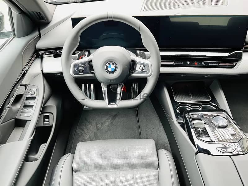 BMW 520i M Sport package 2024 بي ام دبليو 6