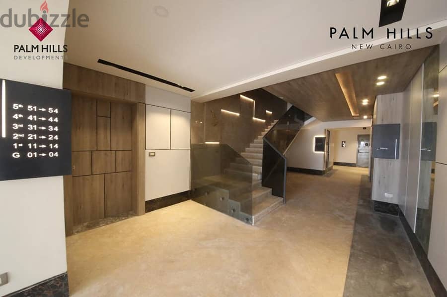 شقة للبيع في كليو بالم هيلز التجمع الخامس تشطيب كامل بمقدم واقساط في موقع متميز جدا Cleo Palm hills New Cairo 3