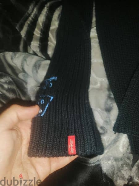 levis original scarf 1