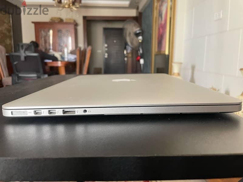 MacBook Pro Mid 15 14