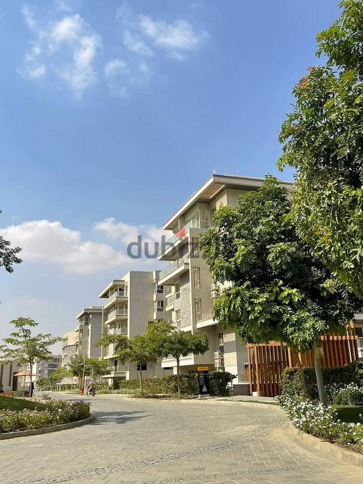A wonderful Penthouse For Sale in Compound Mountain view ICity - New Cairo 4