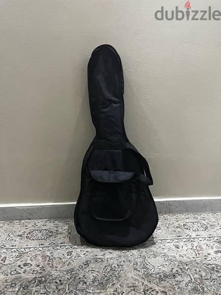 Yamaha F130 Acoustic Guitar + Accessories 6