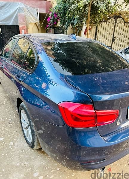 Bmw 318i 2019 4