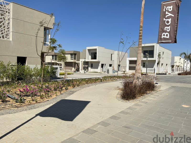 Townhouse corner small 1 Badya Palm Hills October Badya palm hills Area: 230 m Ground and first floor 3 master bedrooms (including 1 with bathroom an 11