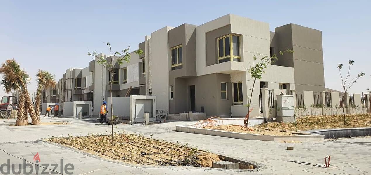 Townhouse corner small 1 Badya Palm Hills October Badya palm hills Area: 230 m Ground and first floor 3 master bedrooms (including 1 with bathroom an 12