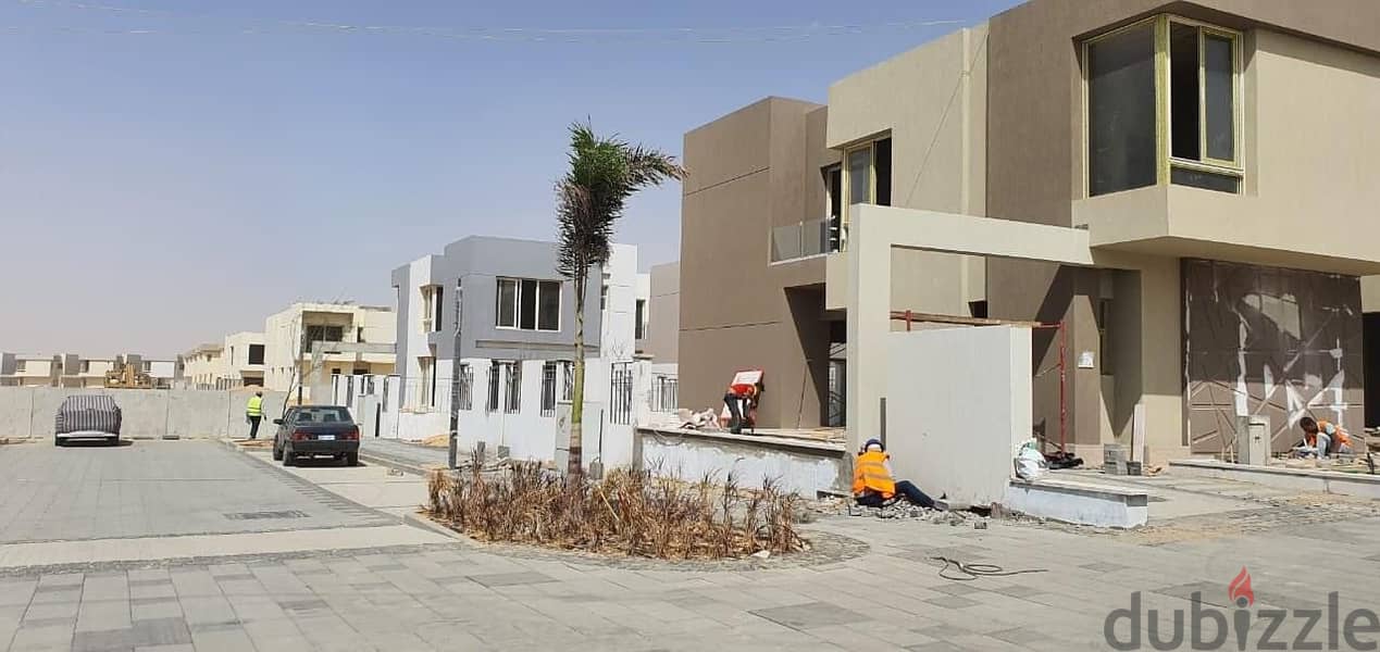 Townhouse corner small 1 Badya Palm Hills October Badya palm hills Area: 230 m Ground and first floor 3 master bedrooms (including 1 with bathroom an 17