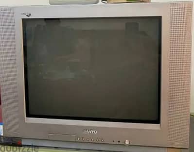 TV/ made in Japan وارد الخارج SANYO 21"