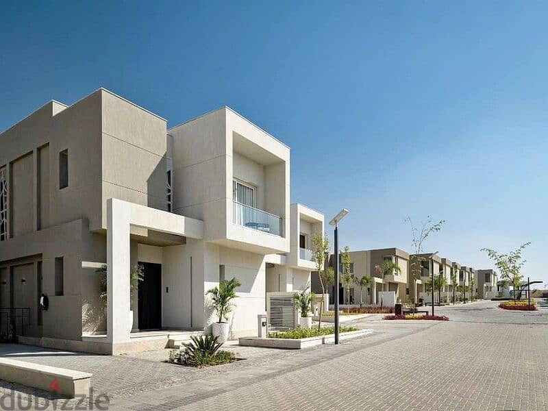 Townhouse for sale in Al Burouj Compound, in installments over 8 years and with only 5% down payment 10