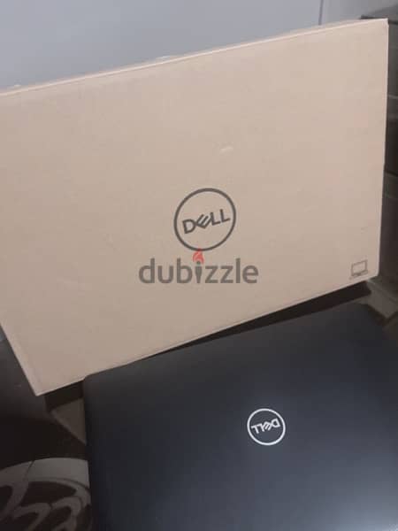 laptop Dell 3593 2