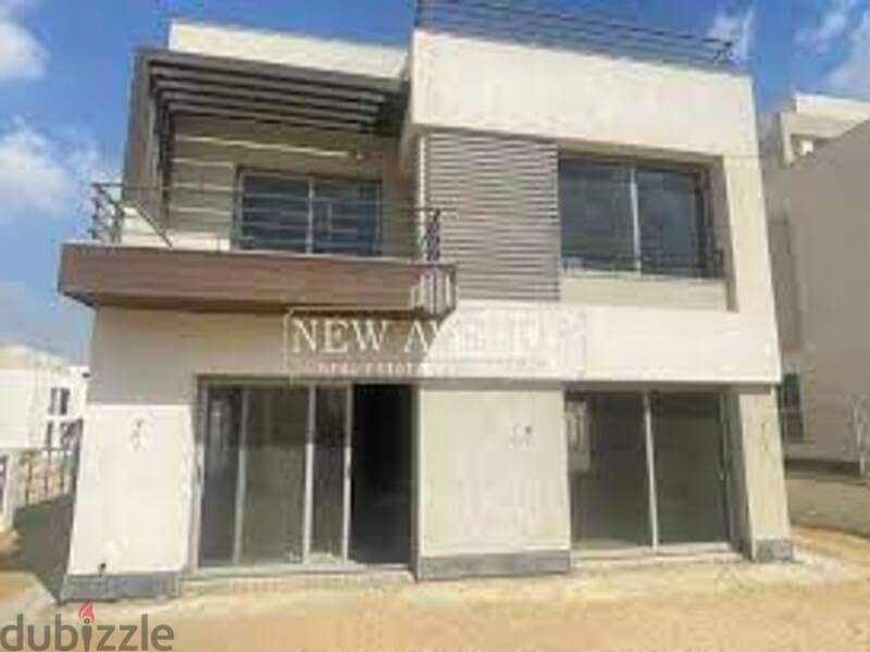 Town house corner for sale in palm hills new cairo 2