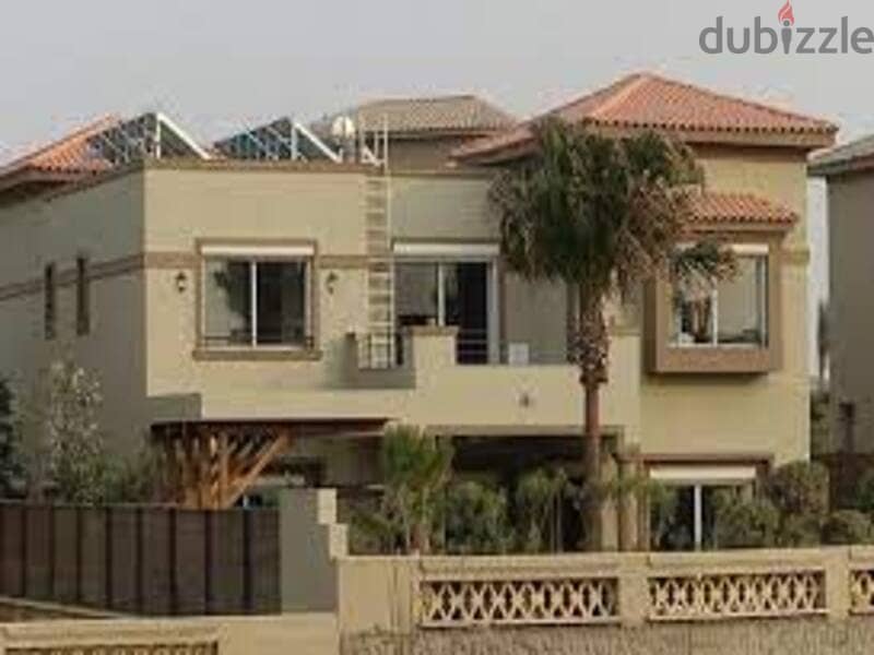 Town house corner for sale in palm hills new cairo 4