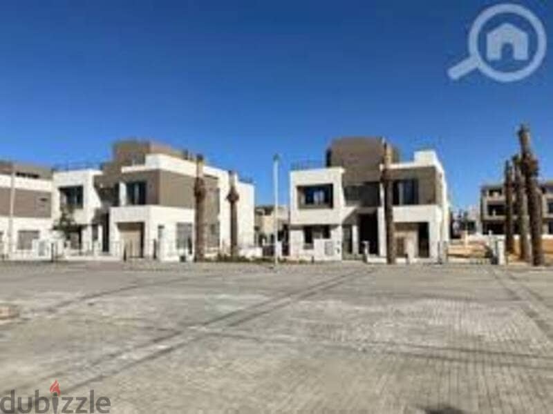 Town house corner for sale in palm hills new cairo 6