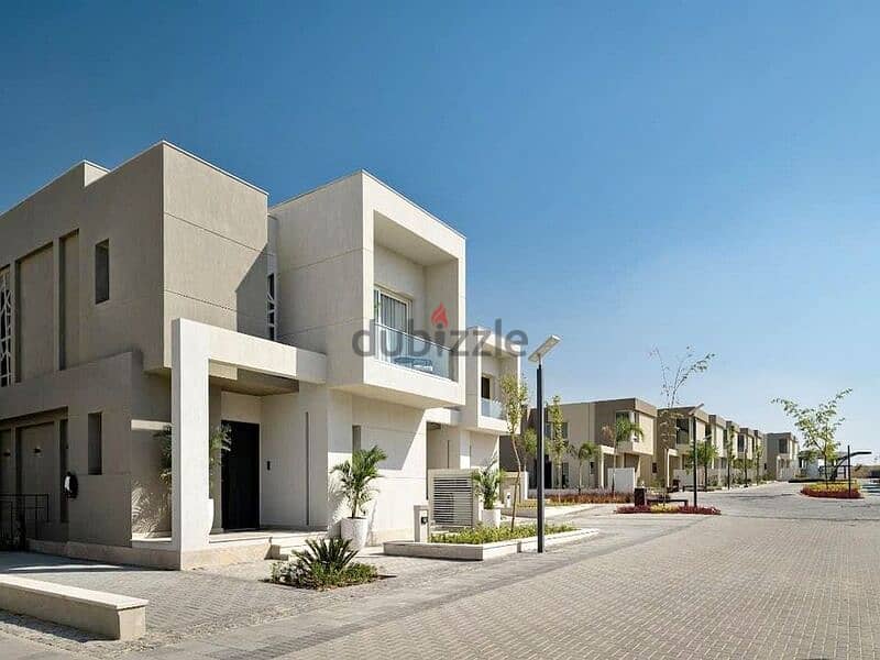 A distinctive villa with a wonderful view for sale in Al Burouj Compound 3