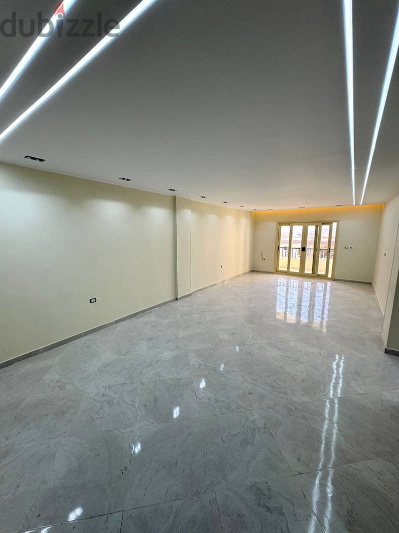 شقة للبيع ١٤٢م الخمائل الشيخ زايد علي أكبر لاند سكيب قريبة جداً من البوابة Al khamayel El Sheikh zayed 2
