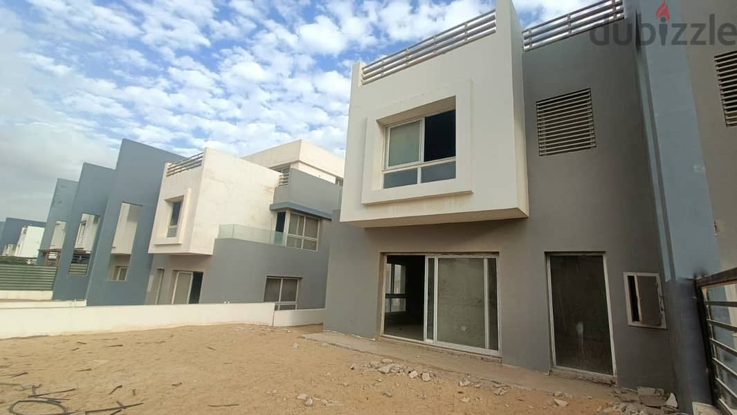 town house in hyde park land 300 m 5th settlement downpayment and instalment 4