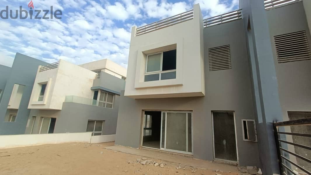 town house in hyde park land 300 m 5th settlement downpayment and instalment 6