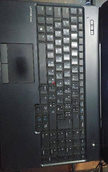 laptop dell LATITUDE E5540 4