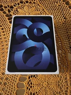 ipad air 5th generation M1 256G wifi, used only one week