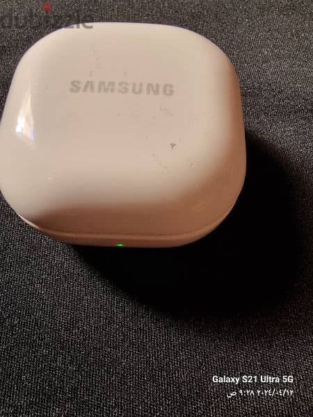 Samsung earbuds 2 4
