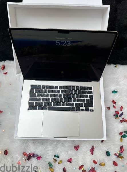 Apple MacBook Air 15' M2, 100% BT, with Box like new. 6