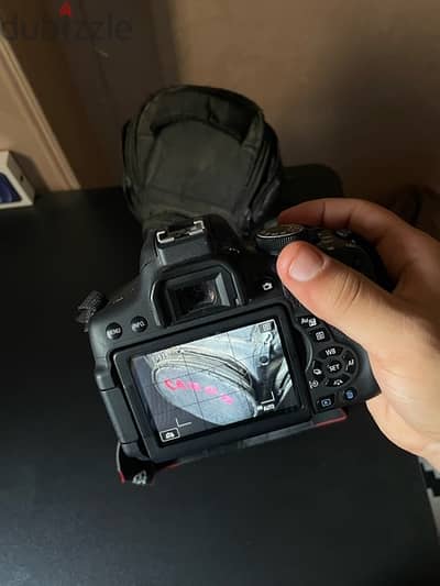 كاميرا canon 750 D كسر زيرو استخدام بسيط جداً لقطه للبيع