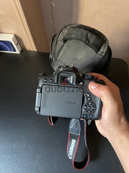 كاميرا canon 750 D كسر زيرو استخدام بسيط جداً لقطه للبيع 3