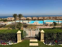 شاليه متشطب للبيع في تلال السخنه فيو بانورامي على البحر  Finished chalet for sale in Telal El Sokhna with panoramic sea view