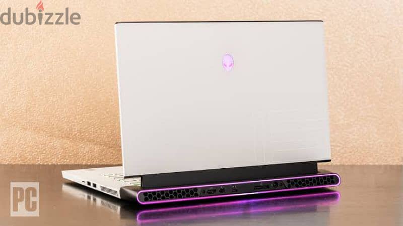 Alienware gaming Laptop RTX 3070/ i7 10870H 5