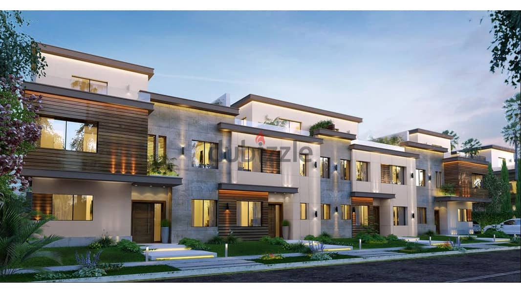 Ready to move townhouse for sale with installments at Azzar 2, New Cairo ازار 6