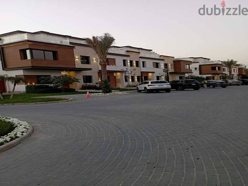 Town house With Installments For sale at Azzar 2 1
