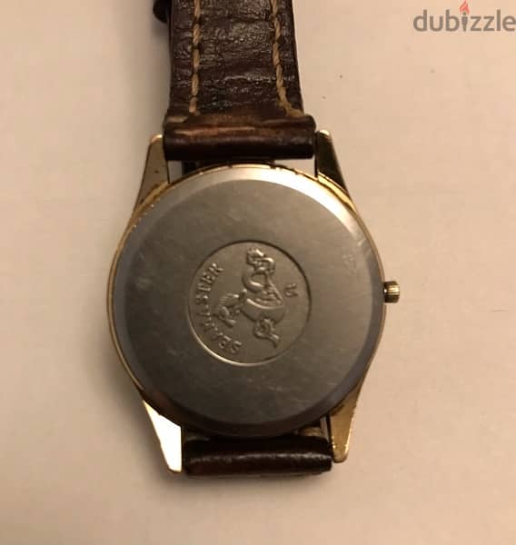 ساعة اوميغا كوارتز عتيقة جدا بدون اي صيانة تمت 2