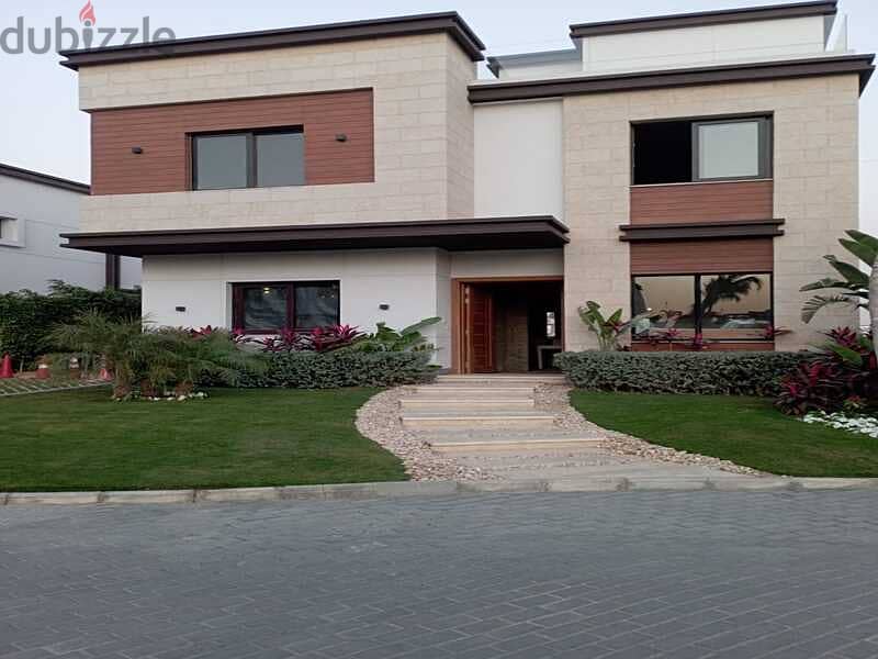 Unique Town house middle for sale at Azzar 2 2