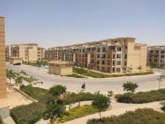 Apt with garden in Stone Residence Dp1,255,000   . 0