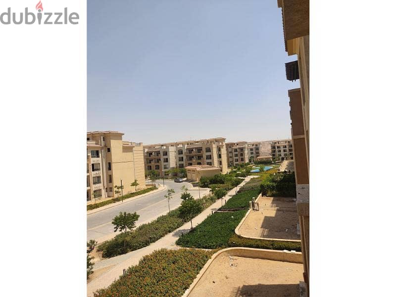 Apt with garden in Stone Residence Dp1,255,000   . 4
