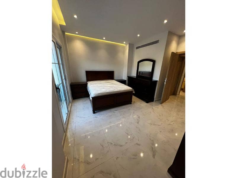 Ultra modern furnished townhouse in Layan Super Lux 26