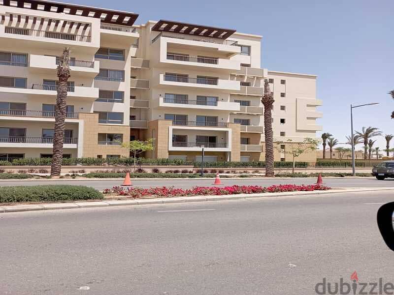 Apartment 224 m View Fountain For Rent at Uptown Cairo - Emaar 4