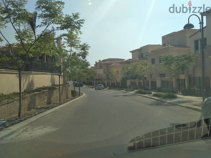 Standalone Villa fully Finished Ready to move For Sale Cash at Uptown Cairo - Emaar 7