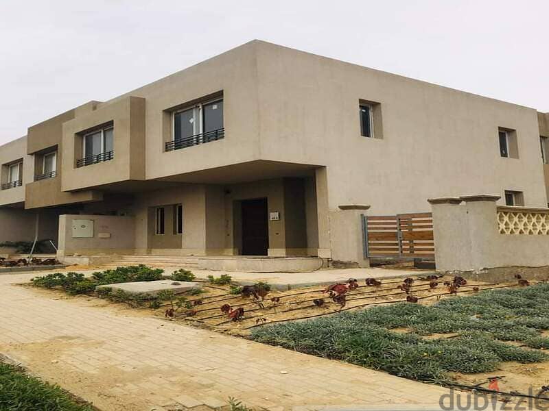Twin house for rent in golf views  First row golf  Land : 528 sqm 8