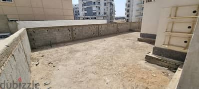 Apartment for sale 170 garden 115 m prime location first club park in compound mv i city
