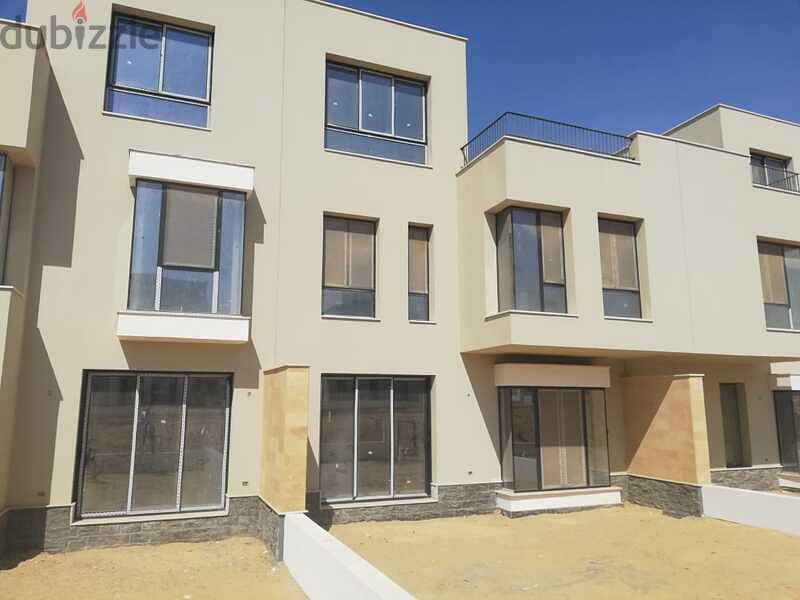 Town house Middle 257 m Ready To Move For Sale at VILLETTE - SODIC 2