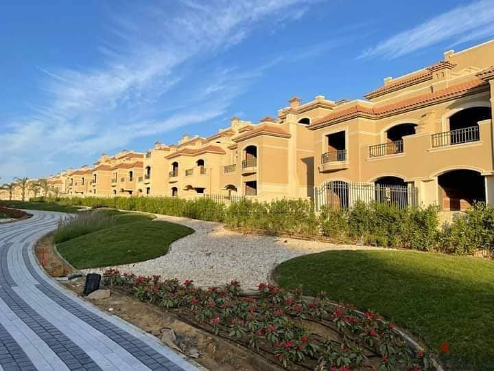 luxury townhouse villa 230meter for sale (ready to move ) installments over the longest payment period -  La Vista City Compound - New Capital 4
