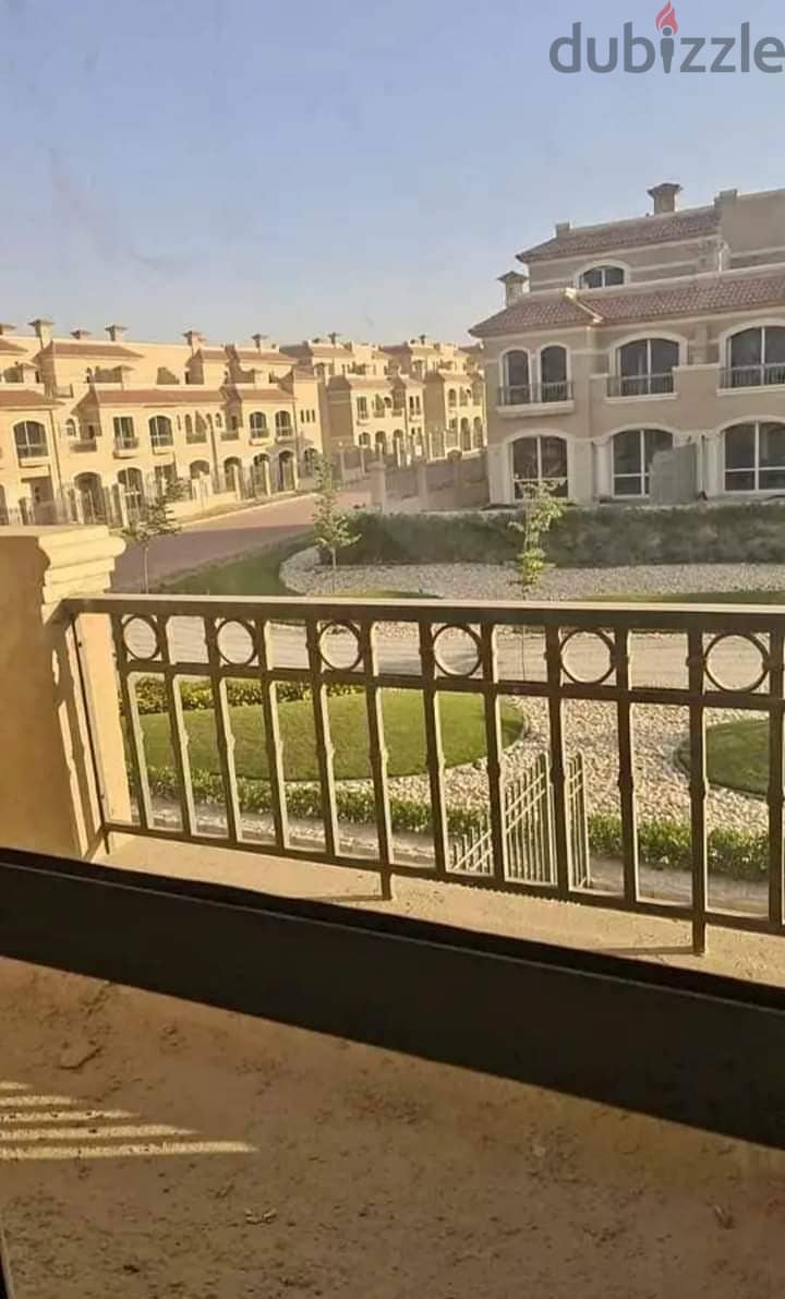luxury townhouse villa 230meter for sale (ready to move ) installments over the longest payment period -  La Vista City Compound - New Capital 8