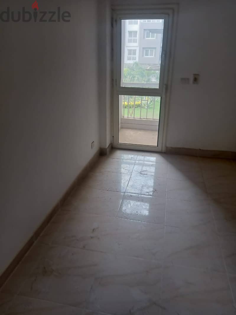 New apartment in Madinaty, 114 meters in B12 View Garden 6