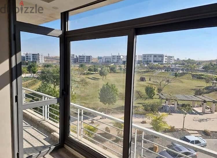 Apartment for sale with a distinctive view in front of the airport, available on installment with a down payment of 445,000. 2