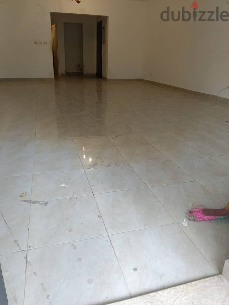 appartment avaliable for rent in el rehab at seventh phase ground floor with garden 180+50 meter 5