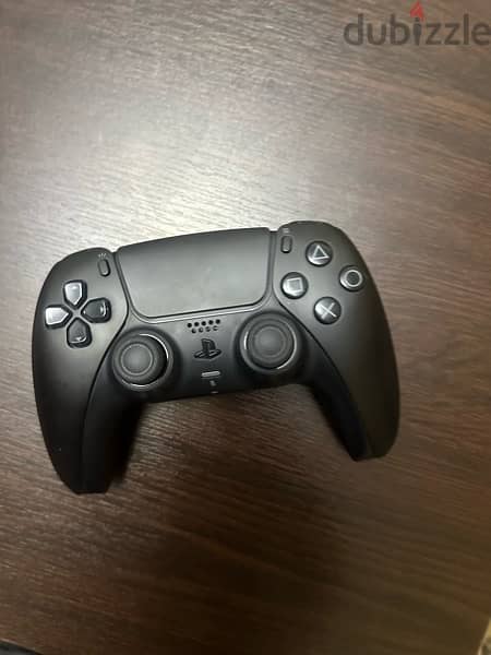 ps5 black controller used like new 1