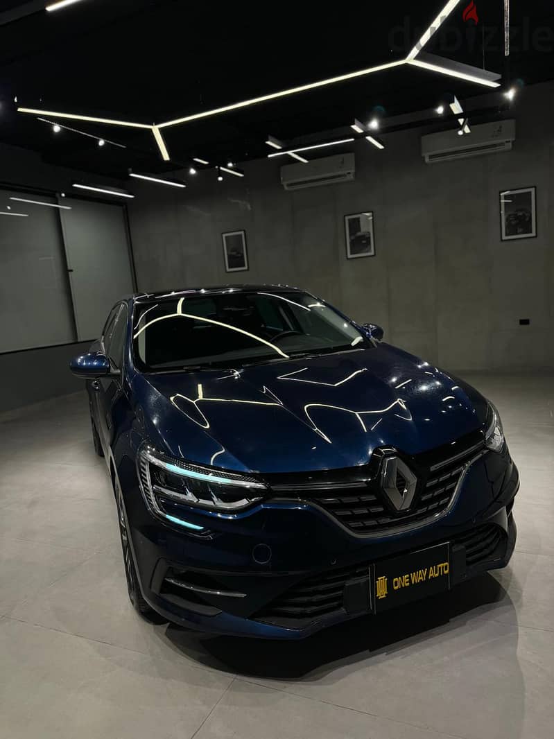 رينو ميجان Renault Megane signature 2022 2