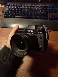 Fujifilm XT3 Used + 12mm F/2.8Manual Lens